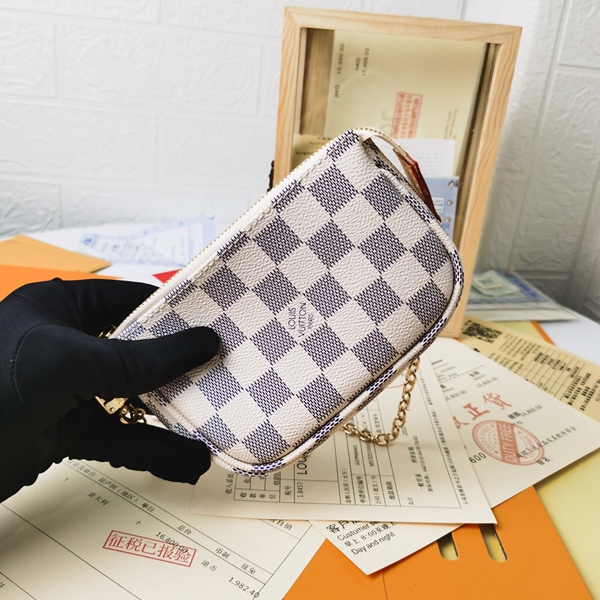 ルイヴィトンバッグ側面デザイン